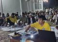 Camat carenang Arif Roikhan nobar bareng warga