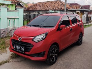 Daihatsu Sigra tipe X tahun 2016