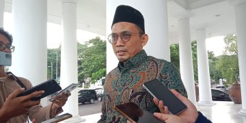 filter: 0; jpegRotation: 0; fileterIntensity: 0.000000; filterMask: 0; module:1facing:0; 
hw-remosaic: 0; 
touch: (-1.0, -1.0); 
modeInfo: ; 
sceneMode: Hdr; 
cct_value: 0; 
AI_Scene: (-1, -1); 
aec_lux: 99.0; 
hist255: 0.0; 
hist252~255: 0.0; 
hist0~15: 0.0;