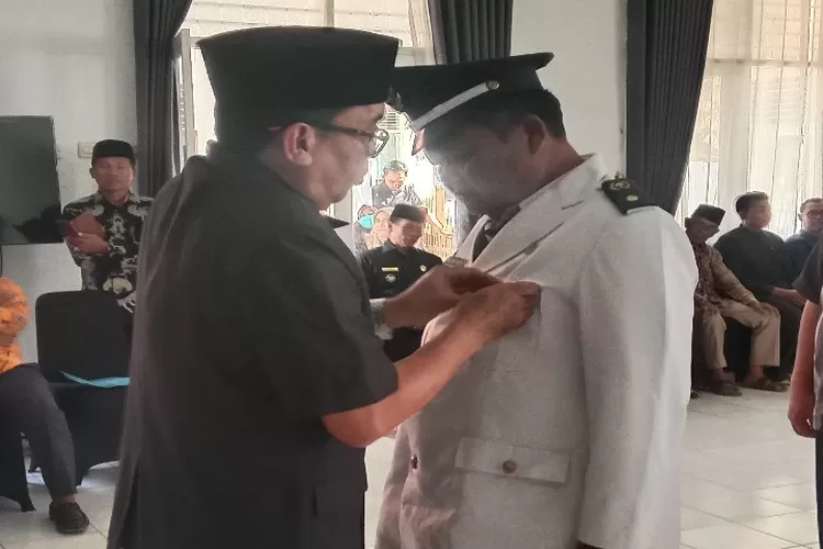 Ilustrasi Pelantikan Kepala Desa. Dok (Nurlan)