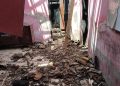 Kondisi rumah terbakar di teras bojong kecamatan carenang diduga akibat pembakaran obat nyamuk. Dok(Nurlan)