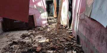 Kondisi rumah terbakar di teras bojong kecamatan carenang diduga akibat pembakaran obat nyamuk. Dok(Nurlan)