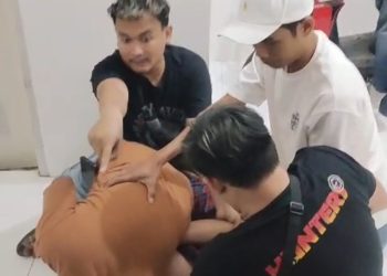 Anggota Reskrim Polsek Cikande berhasil Menangkap Pelaku Curanmor di sebuah kontrakan di Cijeruk Kibin. Dok. (tangkapan layar)