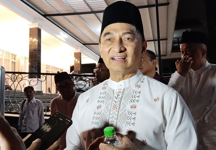 Wakil Gubernur Banten, Achmat Dimyati Natakusumah saat menghadiri acara Ramadhan Bahagia di Ponpes Bai Mahdi. Dok. (Nurlan)