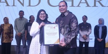 Walikota Serang Budi Rustandi Terima penganugerahan Ekbispar Award 2026 sebagai Kepala Daerah inovatif dalam mendorong penataan kota. Dok. (Ist)