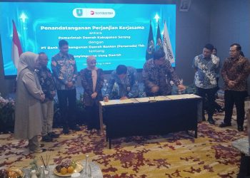 Pemkab Serang dengan Bank Banten Sepakat Melakukan Perjanjian Penandatanganan Kerjasama. Dok. (Nurlan)