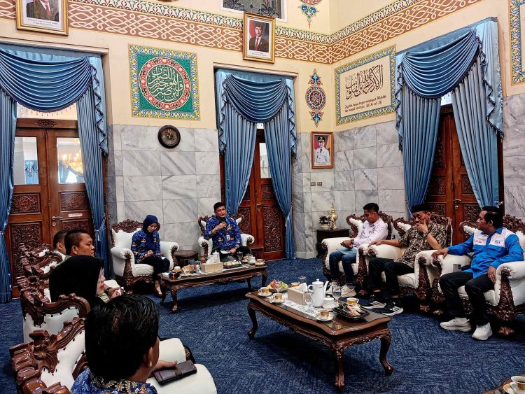 Bupati Serang Ratu Zakiyah terima Audensi dengan Serikat buruh. Dok. (Ist)