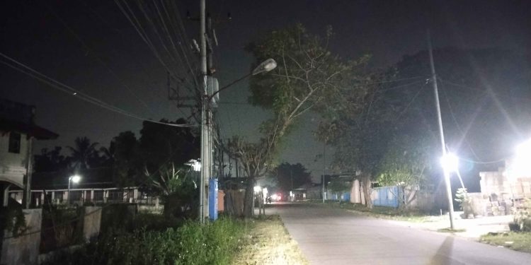 Kondisi PJU mati di Jalan Carenang - warung selikur. Dok. (Nurlan)