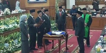 Prosesi pelantikan PAW anggota DPRD Kabupaten Serang Ahmad Yamin yang menggantikan Alm. H. Sahari. Dok. (Nurlan)