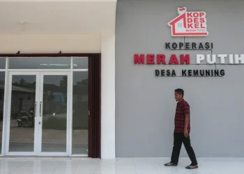 Koperasi Desa Merah Putih Kemuning yang telah selesai dibangun di Tunjung Teja, Kabupaten Serang, Banten, Selasa (14/4/2026). Foto: Angga Budhiyanto/ANTARA FOTO