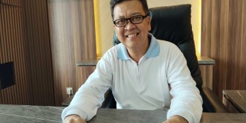 Kepala Dinkes Kabupaten Serang Efrizal saat ditemui diruang kerjanya. Dok. (Nurlan)
