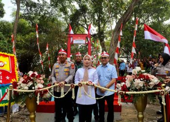 Bupati Serang Ratu Rachmatuzakiyah dan Kapolres Serang AKBP Andri Kurniawan meresmikan jembatan MP Presisi di Jawilan. Dok. (Ist)