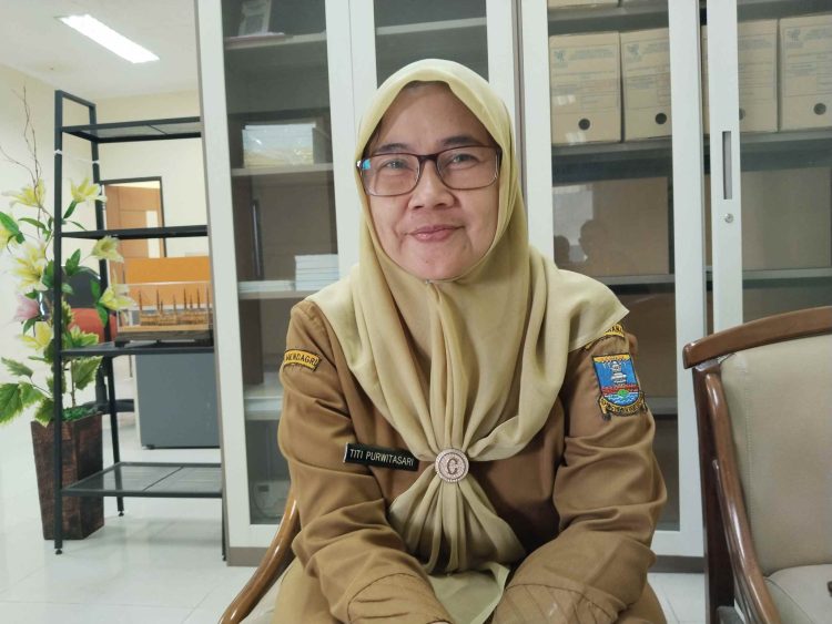 Kabid Perdagangan Diskoumperindag Kabupaten Serang Titi Purwitasari saat ditemui di kantornya. Dok (Nurlan)