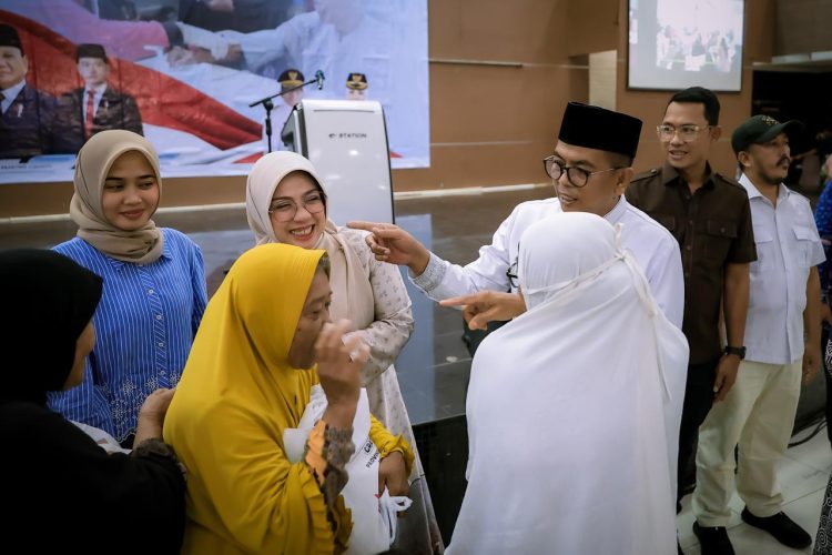 Gubernur Banten Andra Soni meninjau pelaksanaan CKG di Universitas Faletehan, Kecamatan Kramatwatu, Kabupaten Serang, Sabtu 5 September 2026. Dok. (Ist)