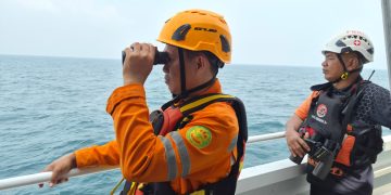 Basarnas perluas pencarian kelima jurnalis dan kru kapal yang hilang kontak. Dok. (Ist)