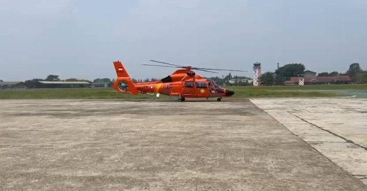 Helikopter HR-3604 Dikerahkan Dukung Operasi SAR di Gunung Anak Krakatau. Dok. (Ist)