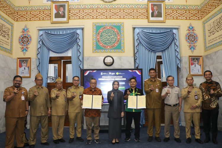 Pemkab Serang Teken MoU dengan dua Lembaga dalam penataan kawasan kumuh di Kecamatan. Dok. (Ist)