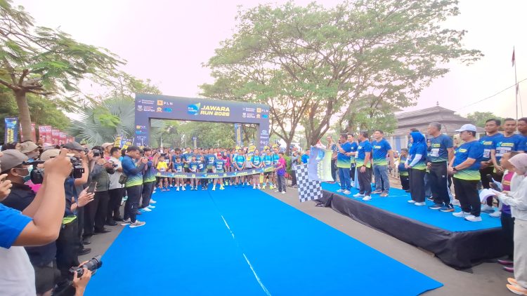 1.500 orang mengikuti event akbar PLN Mobile Jawara Run 2026 yang digelar di Kawasan Pusat Pemerintahan Provinsi Banten (KP3B), Kota Serang, Minggu (25/10/2026). Dok. (Ist)