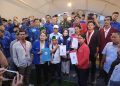 Bupati Serang Ratu Rachmatuzakiyah dan Wabup Serang Najib Hamas beserta Kepala OPD Ajak Mahasiswa berdialog di cafe kotak Kecamatan Kramatwatu. Dok. (Ist)