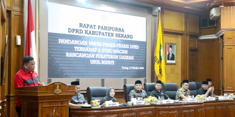 Rapat Paripurna Pandangan Fraksi atas usul Bupati Serang yang digelar DPRD Kabupaten Serang. Dok. (Ist)